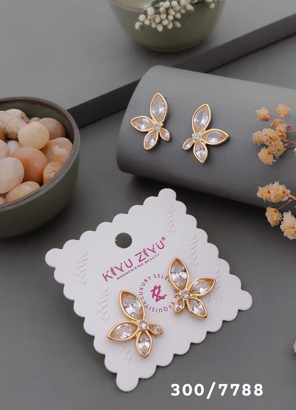 Gold-Tone Crystal Floral Stud Earrings – 300/7788