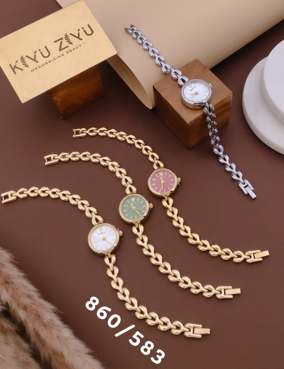 Heart Chain Bracelet Watch (860/583)